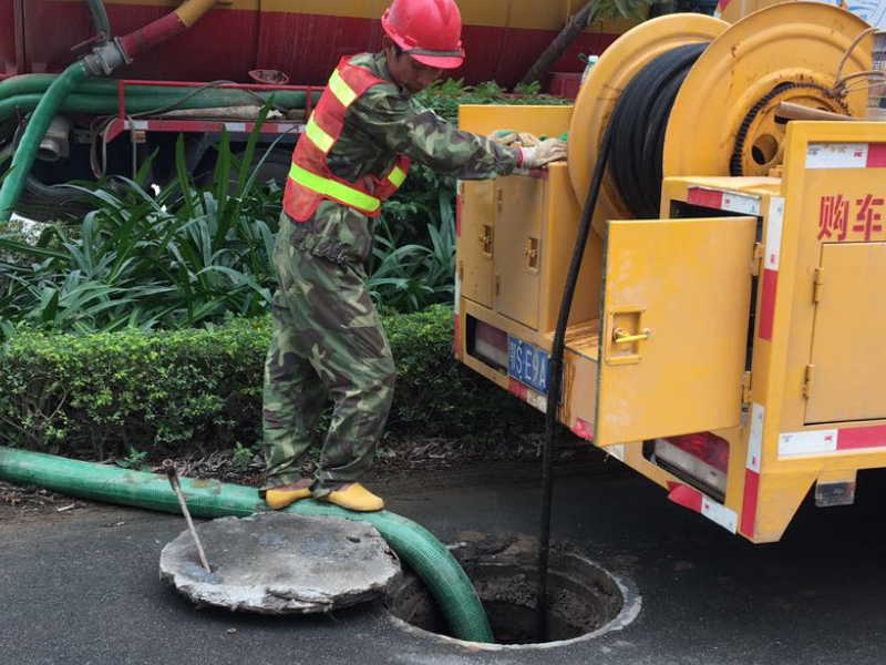 东莞工厂疏通上下水管道疏通马桶高压清洗化粪池清理