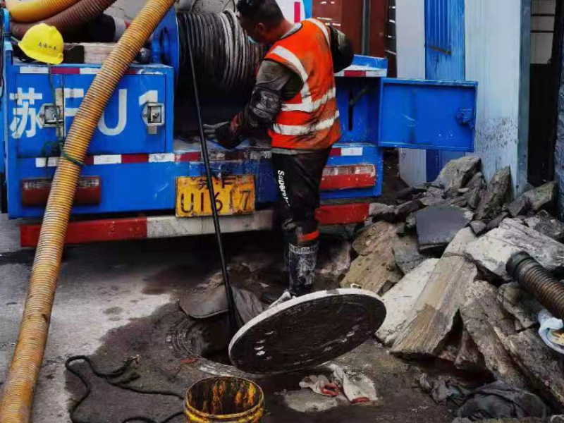 东莞庄燕塘燕岭植物园修水管修水龙头