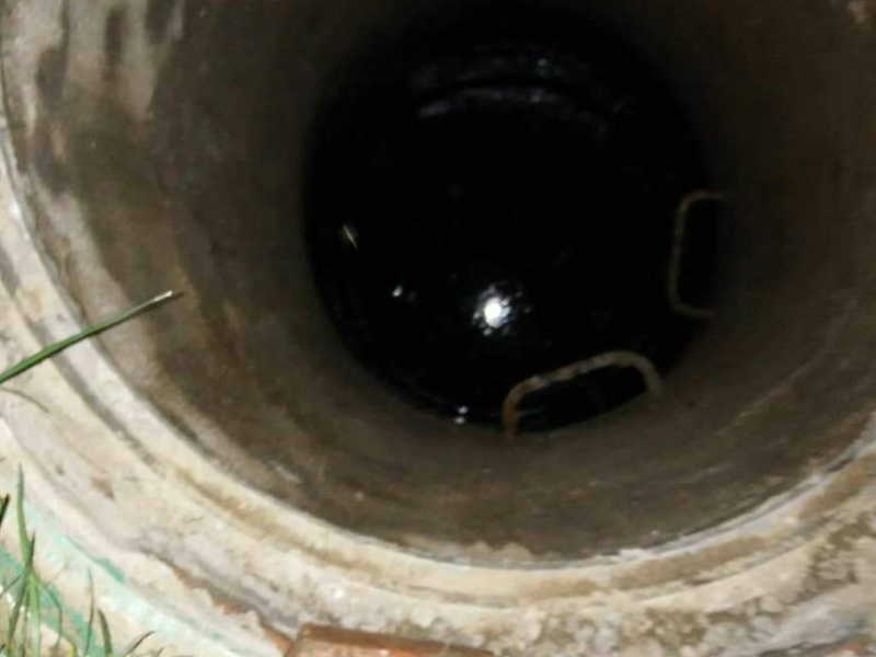 东莞化粪池清理 管道疏通 清理化油池 疏通地下污水