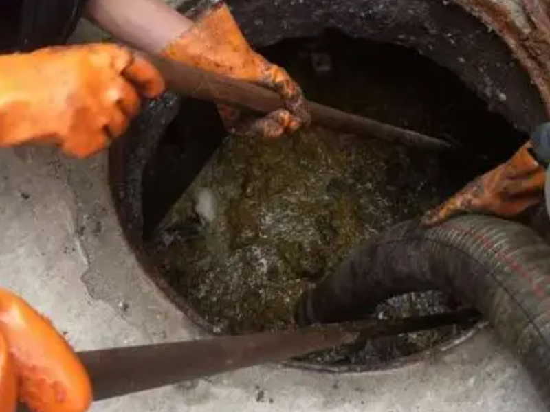 东莞专业清理工厂污水 专业清理淤泥 专业清理打捞